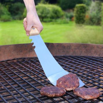 Machette à barbecue avec décapsuleur